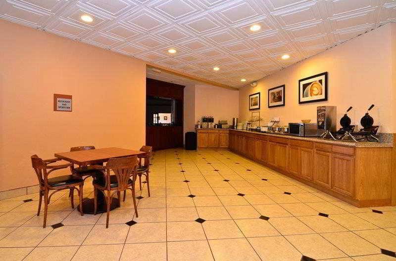Clarion Inn & Suites Roswell Kültér fotó
