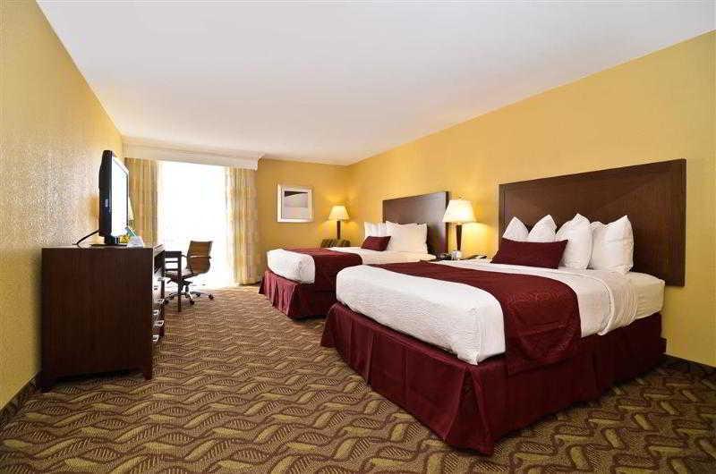 Clarion Inn & Suites Roswell Kültér fotó