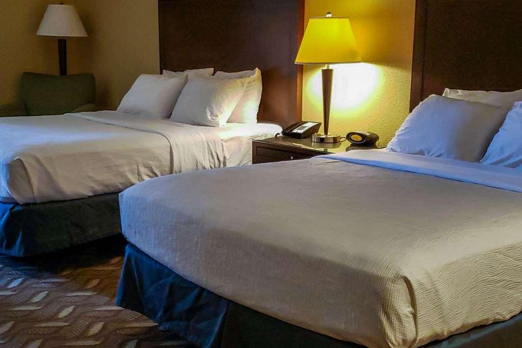 Clarion Inn & Suites Roswell Szoba fotó