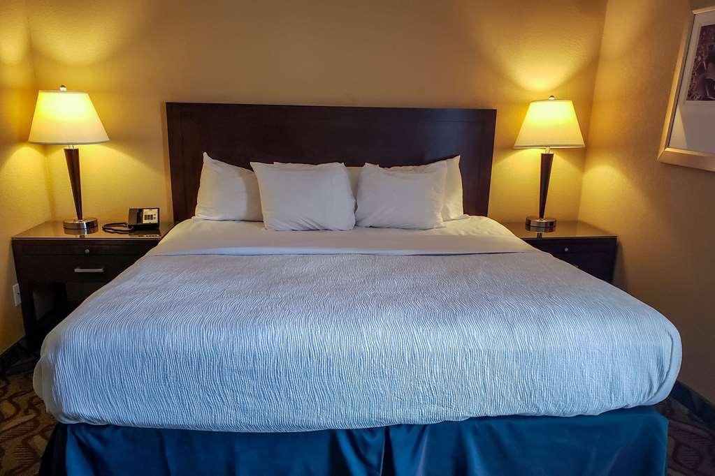 Clarion Inn & Suites Roswell Szoba fotó